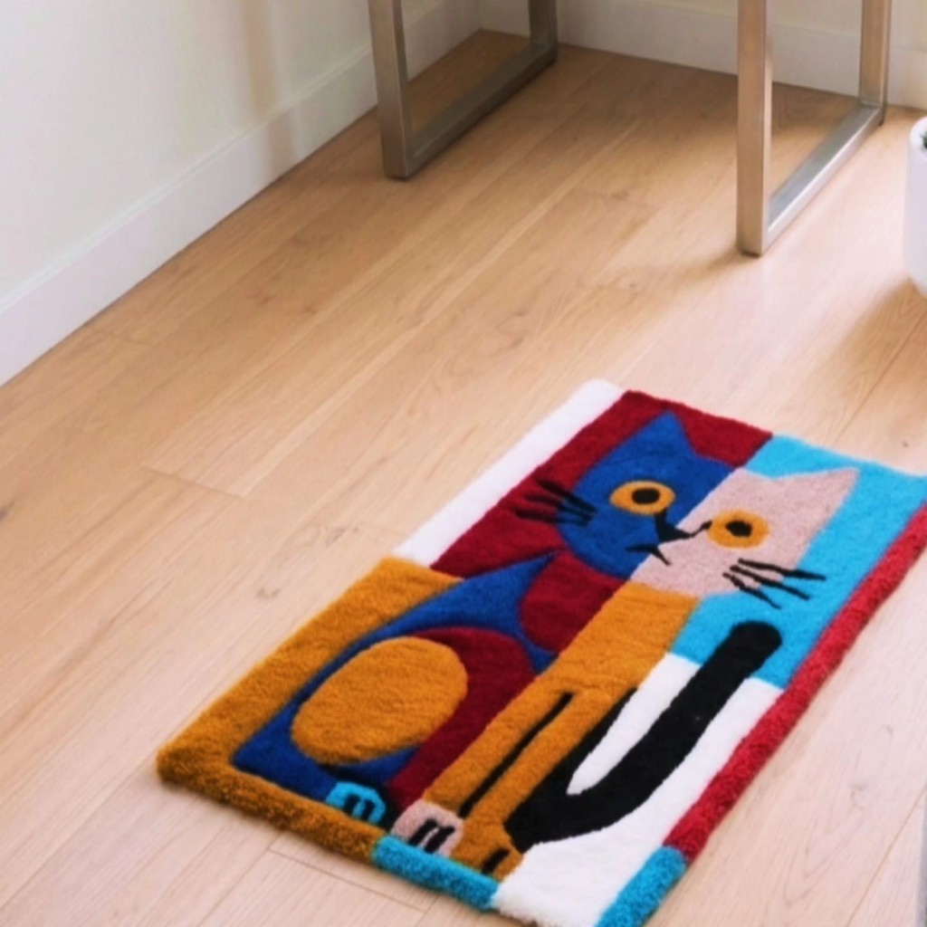 Tufted geometric two-cat rug
